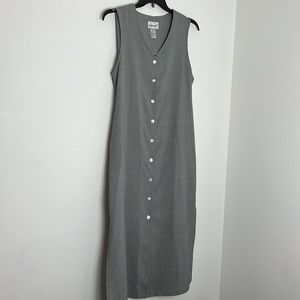 Vintage gingham sleeveless button up dress